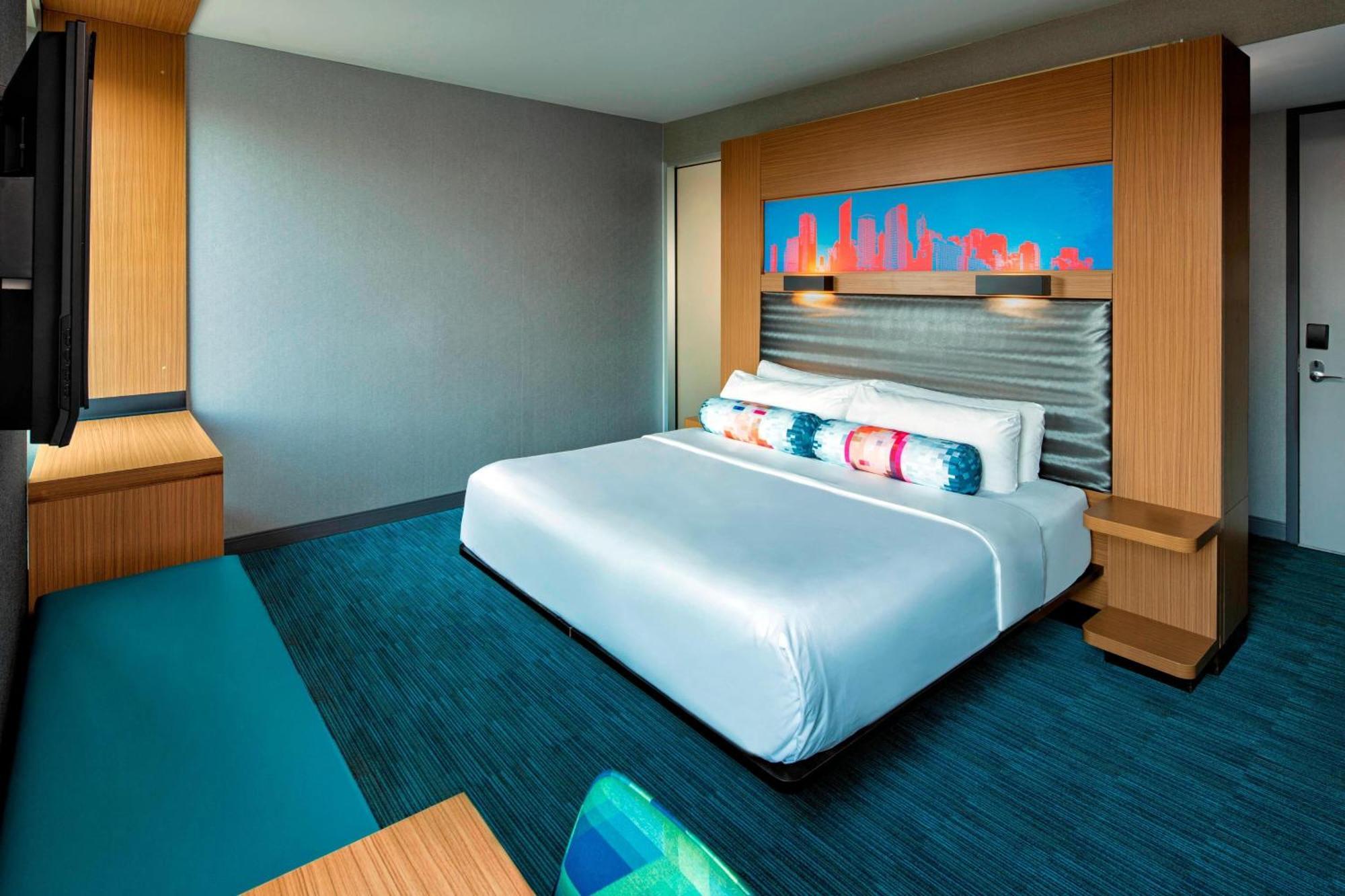 Aloft Hotel Milwaukee Downtown Екстер'єр фото